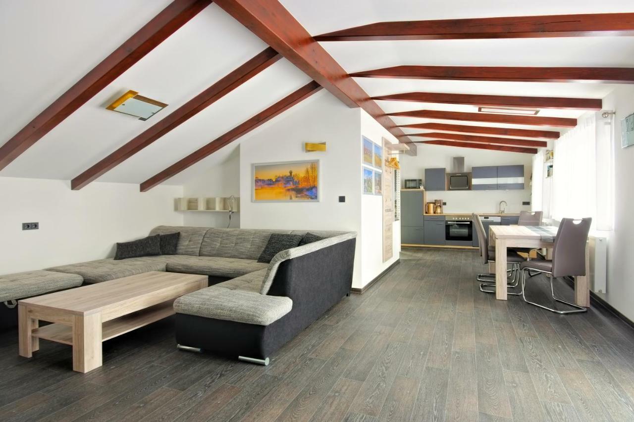 גרוסרשן Ferienwohnung Lausitzer Seenland Tom מראה חיצוני תמונה